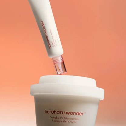 Haruharu Wonder - Centella 5% Niacinamide Radiance Gel Cream - 40g - Image 4