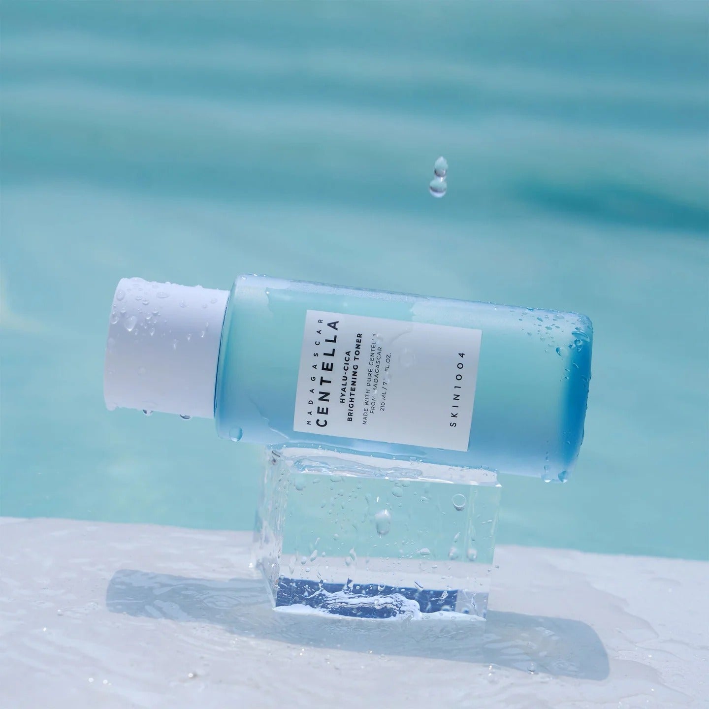 SKIN1004 - Hyalu-Cica Brightening Toner - 210ml