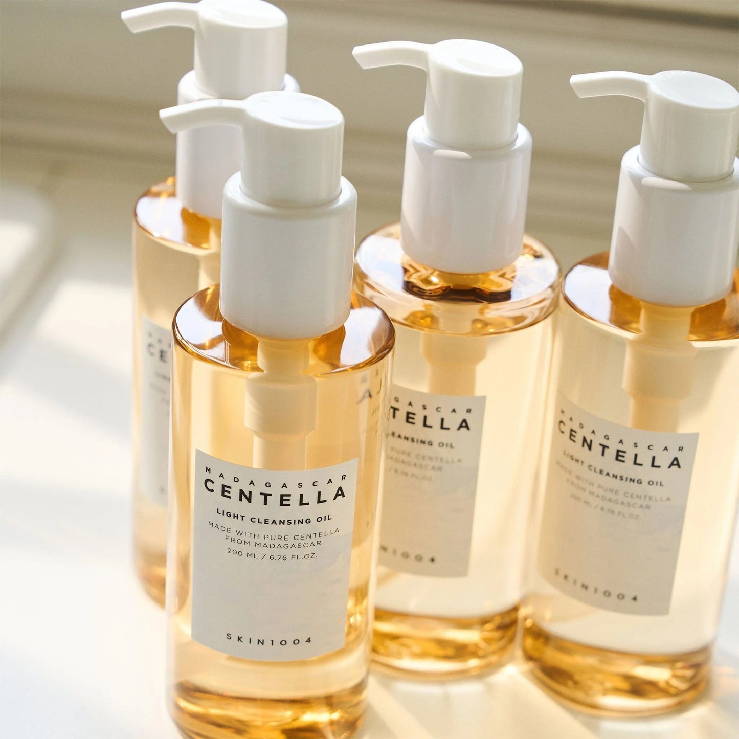 SKIN1004 - Madagascar Centella Light Cleansing Oil - 200ml